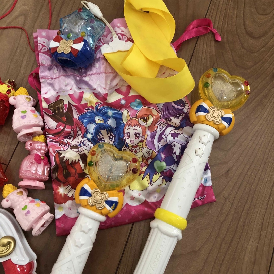 BANDAI(バンダイ)の値下げ起動確認済豪華プリキュアセット11セット エンタメ/ホビーのおもちゃ/ぬいぐるみ(キャラクターグッズ)の商品写真