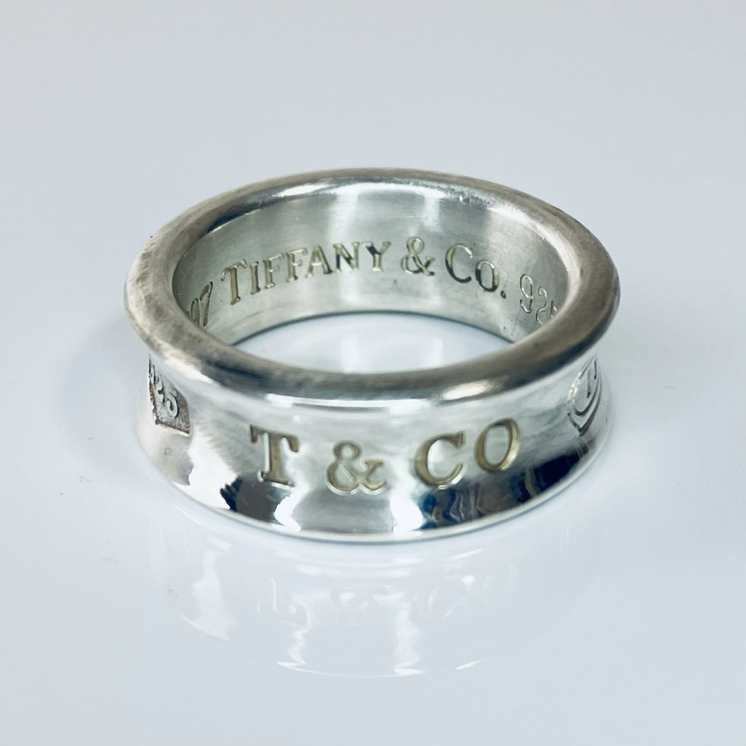 Tiffany & Co.(ティファニー)のティファニー 1837 ナローリング 8号 シルバー925 レディースのアクセサリー(リング(指輪))の商品写真