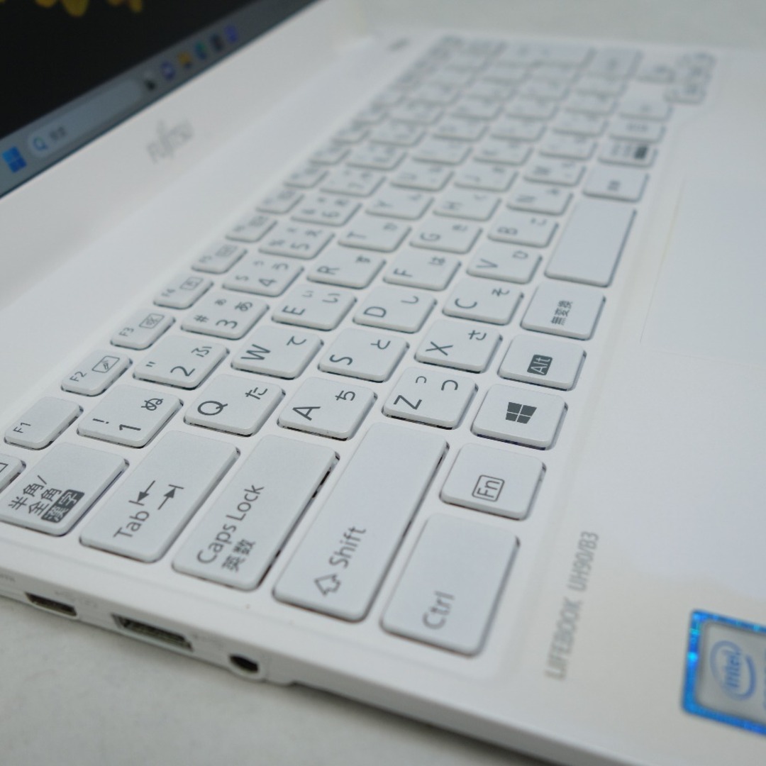 富士通(フジツウ)のFUJITSU (富士通) ノートパソコン LIFEBOOK UH90/B3 i7-8550U メモリ8GB SSD256GB Windows11 FMVU9B3WDD 難あり スマホ/家電/カメラのPC/タブレット(ノートPC)の商品写真