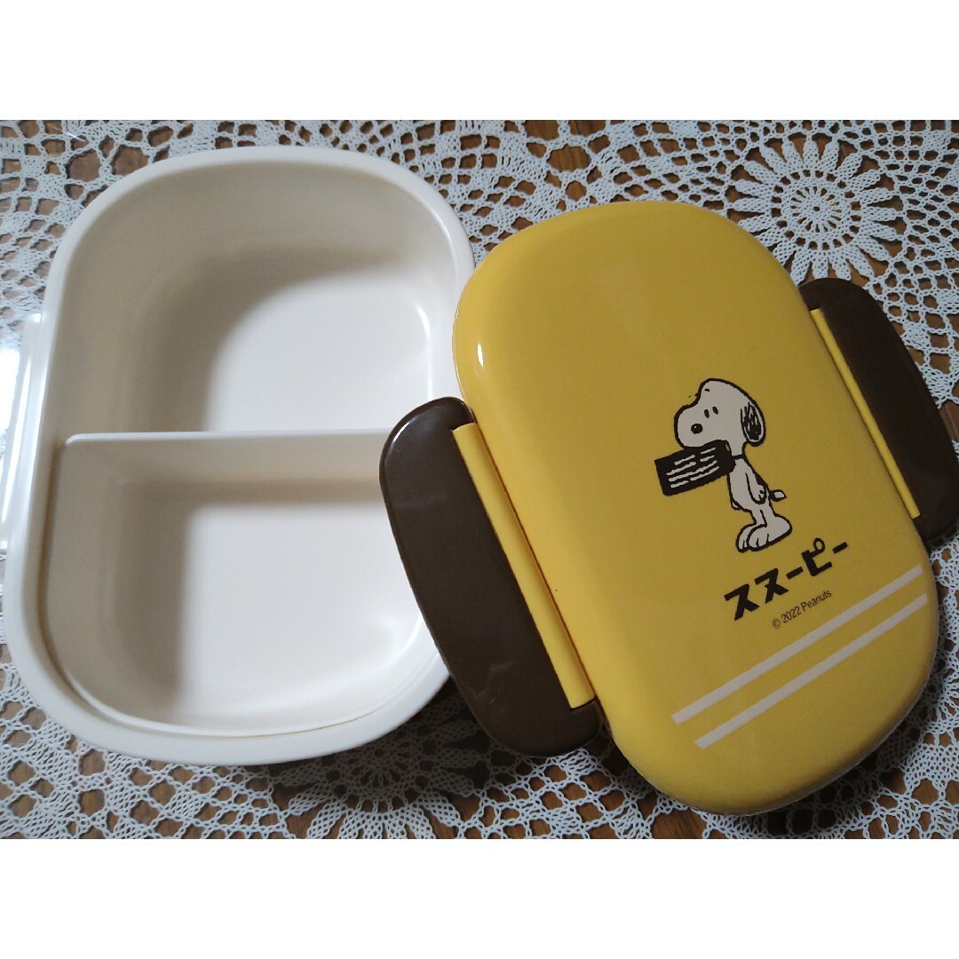 SNOOPY(スヌーピー)のスヌーピー　ランチボックス　お弁当箱 インテリア/住まい/日用品のキッチン/食器(弁当用品)の商品写真