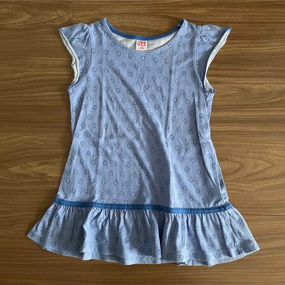 UNIQLO(ユニクロ)のトップス　2枚セット　110 キッズ/ベビー/マタニティのキッズ服女の子用(90cm~)(Tシャツ/カットソー)の商品写真