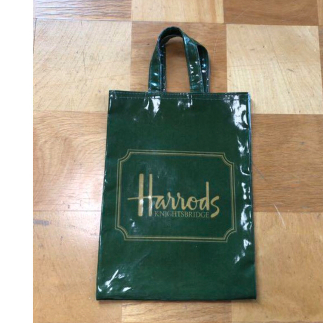 Harrods(ハロッズ)のHarrodsトート2種と三越バック レディースのバッグ(エコバッグ)の商品写真