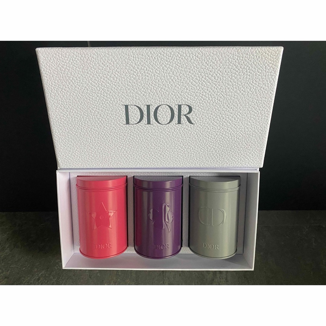 Dior(ディオール)の新品未使用！　Dior ディオール　キャニスター缶 エンタメ/ホビーのコレクション(ノベルティグッズ)の商品写真