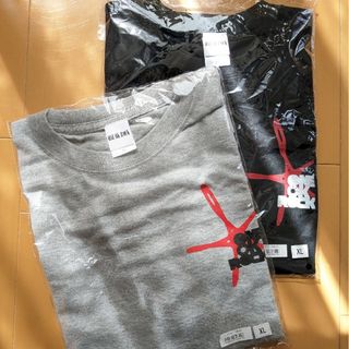 ワンオクロック(ONE OK ROCK)のONE OK ROCK 2023 グッズ　Tシャツ　2枚セット(ミュージシャン)