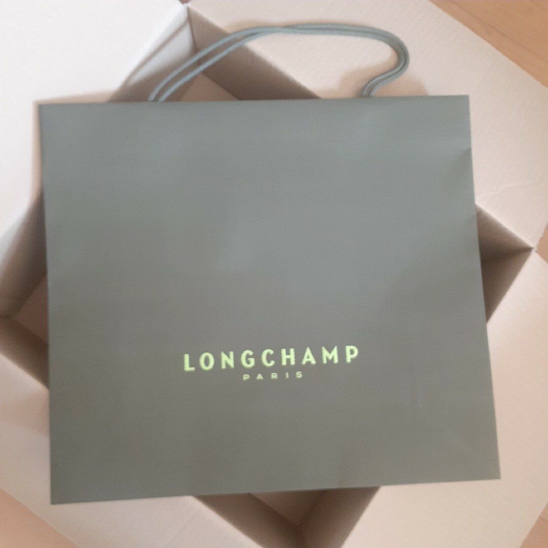 LONGCHAMP(ロンシャン)のロンシャン　ショッパー　箱　ボックス　リボン　LONGCHAMP レディースのバッグ(ショップ袋)の商品写真