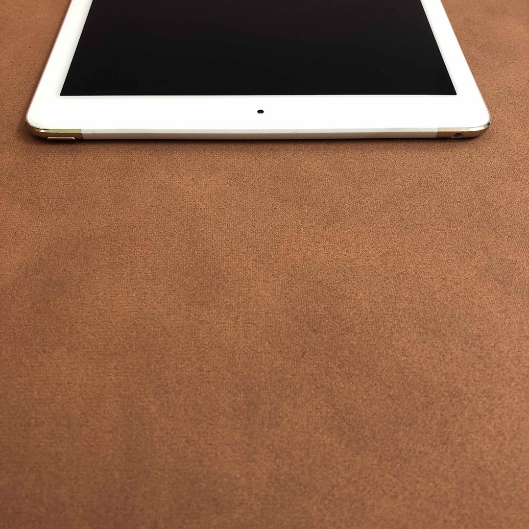iPad(アイパッド)のiPad Air2 第2世代 32GB au スマホ/家電/カメラのPC/タブレット(タブレット)の商品写真