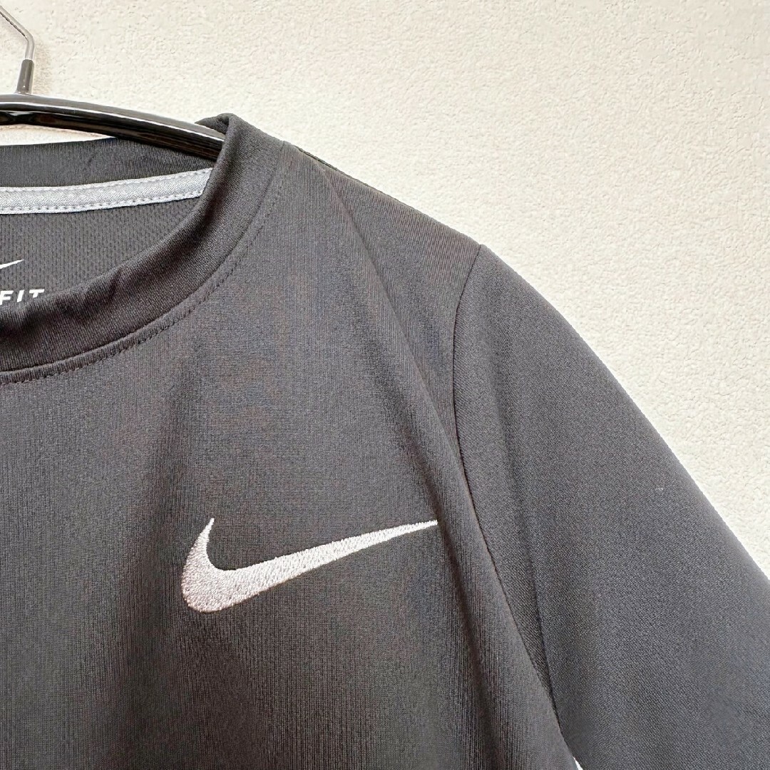 NIKE(ナイキ)の【送料無料】NIKE ナイキ ドライフィット Tシャツ メンズ レディース スポーツ/アウトドアのランニング(ウェア)の商品写真