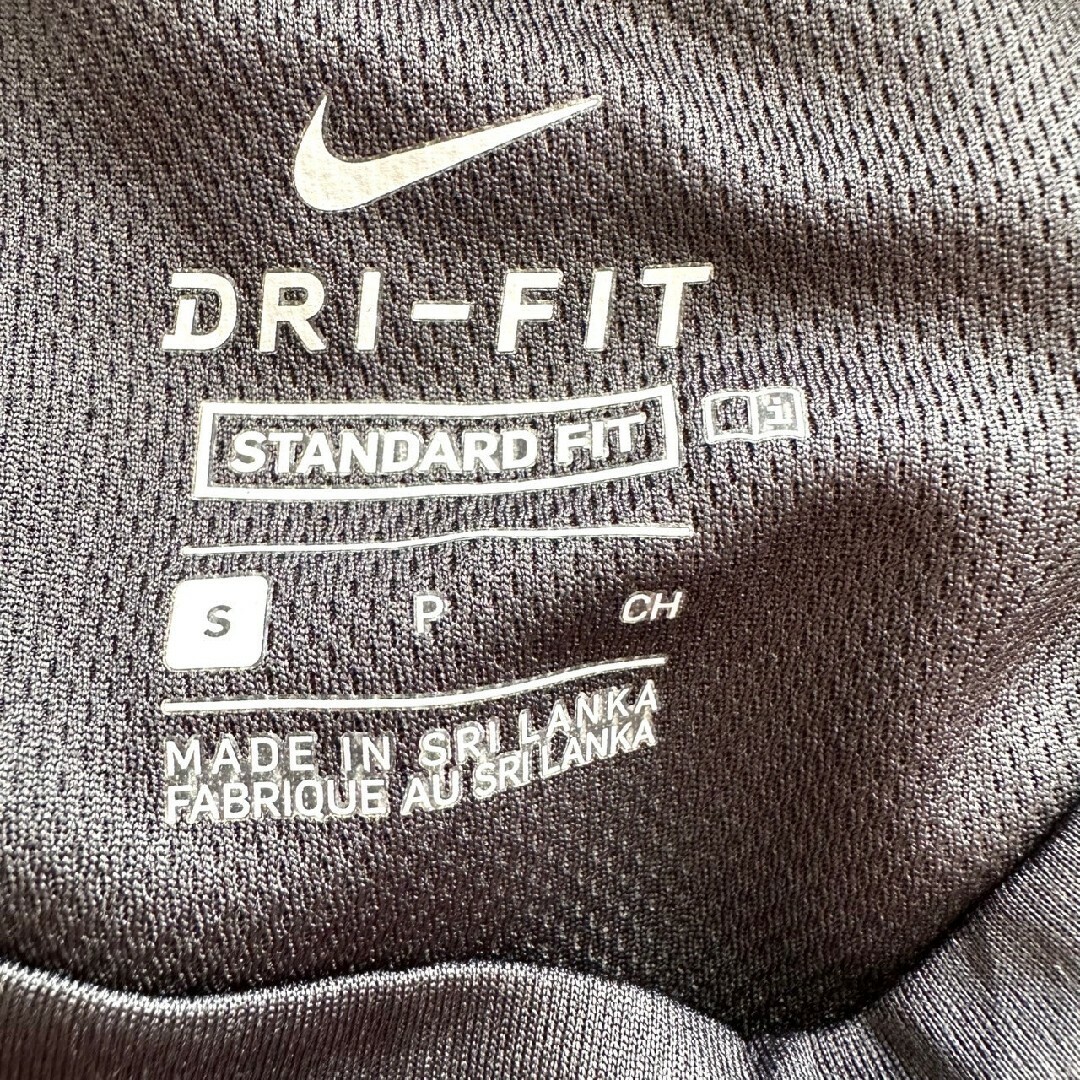 NIKE(ナイキ)の【送料無料】NIKE ナイキ ドライフィット Tシャツ メンズ レディース スポーツ/アウトドアのランニング(ウェア)の商品写真