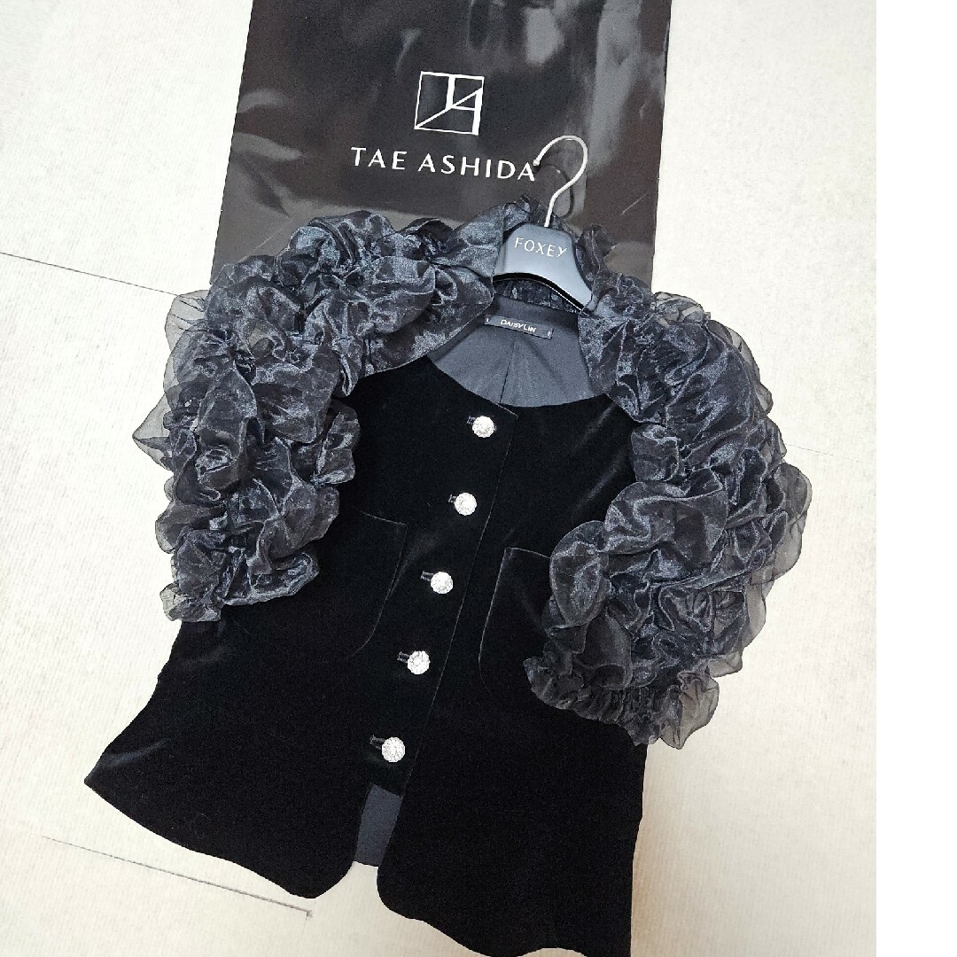 jun ashida - ミスアシダ☆大人気☆定番シャーリングボレロ47000 jun ashida - ミスアシダ☆大人気☆定番シャーリングボレロ47000