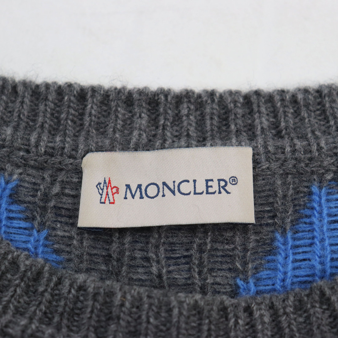 MONCLER(モンクレール)の美品●MONCLER モンクレール 2018年製 MAGLIONE レザーロゴパッチ付き プルオーバー ニット セーター マルチカラー L 正規品 メンズ メンズのトップス(ニット/セーター)の商品写真