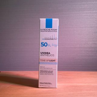 ラロッシュポゼ(LA ROCHE-POSAY)の【新品未開封】ラロッシュポゼ　UVIDEA トーンアップライト(化粧下地)