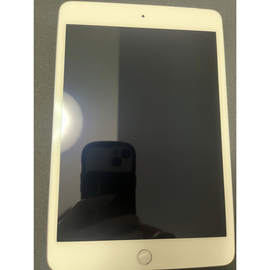 【ジャンク】iPad mini 4 cellular 16GB  simフリー スマホ/家電/カメラのPC/タブレット(タブレット)の商品写真