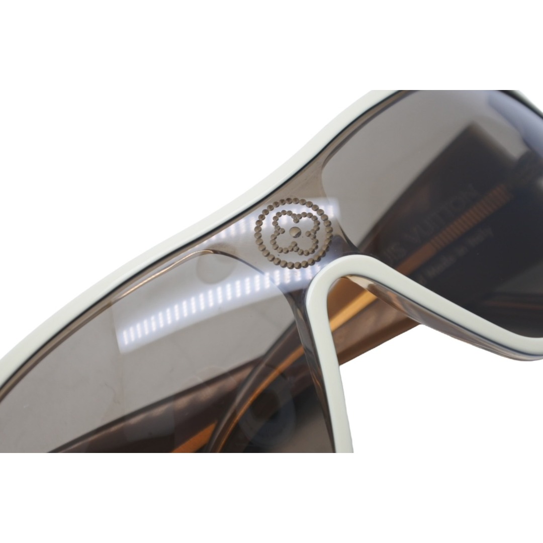 LOUIS VUITTON(ルイヴィトン)の極美品 LOUIS VUITTON ルイ ヴィトン サングラス Z0173E ホワイト ダークブラウン ゴールド金具 中古 61753 メンズのファッション小物(サングラス/メガネ)の商品写真