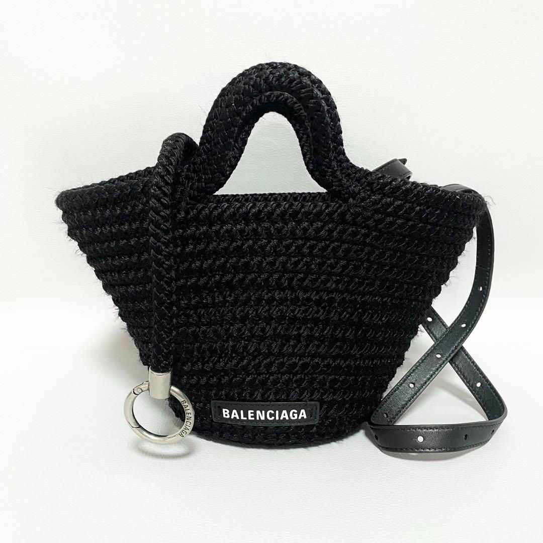 Balenciaga(バレンシアガ)のBALENCIAGA / イビザ ミニ バスケット かごバッグ ブラック レディースのバッグ(かごバッグ/ストローバッグ)の商品写真