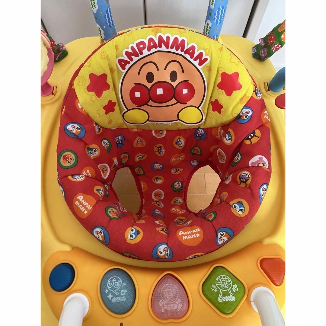 アンパンマン(アンパンマン)のアンパンマンベビージャンパー キッズ/ベビー/マタニティのおもちゃ(その他)の商品写真