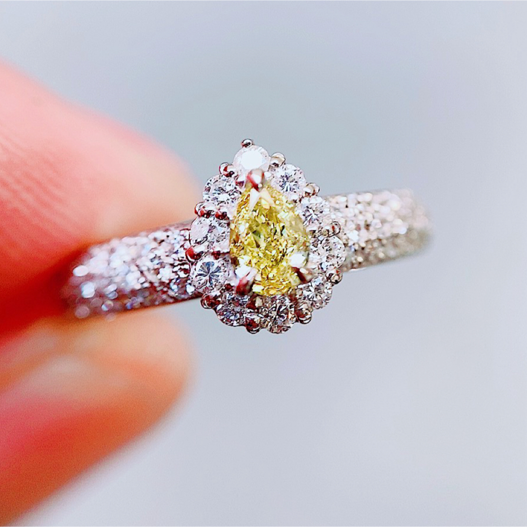 ★0.26ct★ファンシーインテンス✨イエローダイヤモンド0.5パヴェリング指輪 レディースのアクセサリー(リング(指輪))の商品写真