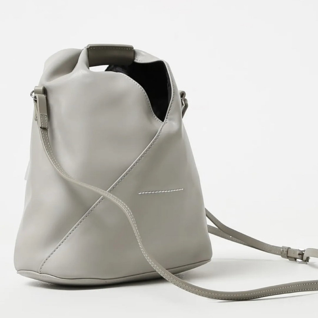 Maison Martin Margiela(マルタンマルジェラ)のMM6 Maison Margiela 春　メゾンマルジェラ　ショルダーバッグ レディースのバッグ(ショルダーバッグ)の商品写真