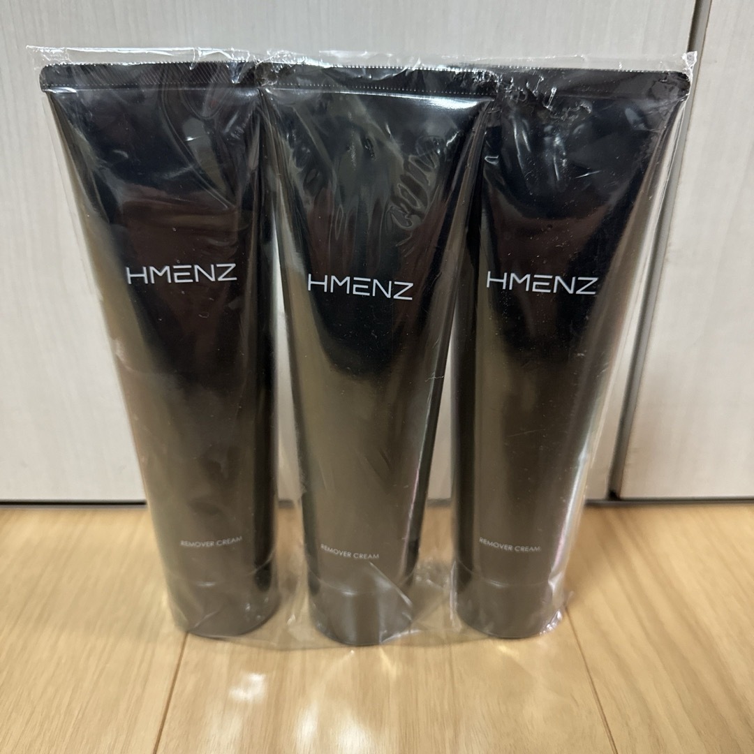 HMENZ(エイチメンズ)の［新品未使用］HMENZ メンズ　除毛クリーム　２１０g✖️３本セット コスメ/美容のボディケア(脱毛/除毛剤)の商品写真