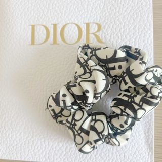 クリスチャンディオール(Christian Dior)のノベルティ　ディオール　シュシュ(ヘアゴム/シュシュ)