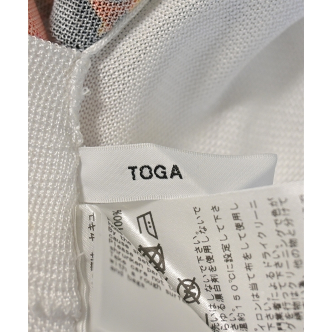 TOGA(トーガ)のTOGA トーガ ニット・セーター 36(S位) 白 【古着】【中古】 レディースのトップス(ニット/セーター)の商品写真