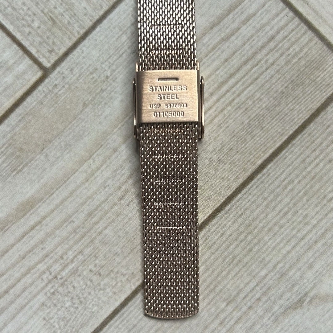 SKAGEN(スカーゲン)の【新品未使用】SKAGEN  ローズトーンスチールメッシュウォッチ レディースのファッション小物(腕時計)の商品写真