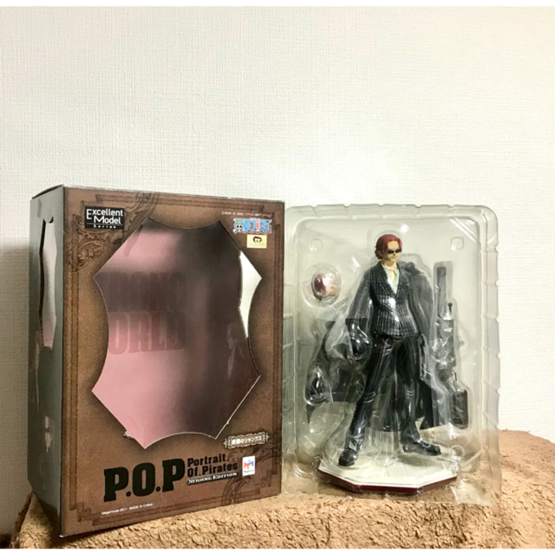 MegaHouse(メガハウス)のONE PIECE ワンピース　P.O.P シャンクス フィギュア　メガハウス  エンタメ/ホビーのフィギュア(アニメ/ゲーム)の商品写真