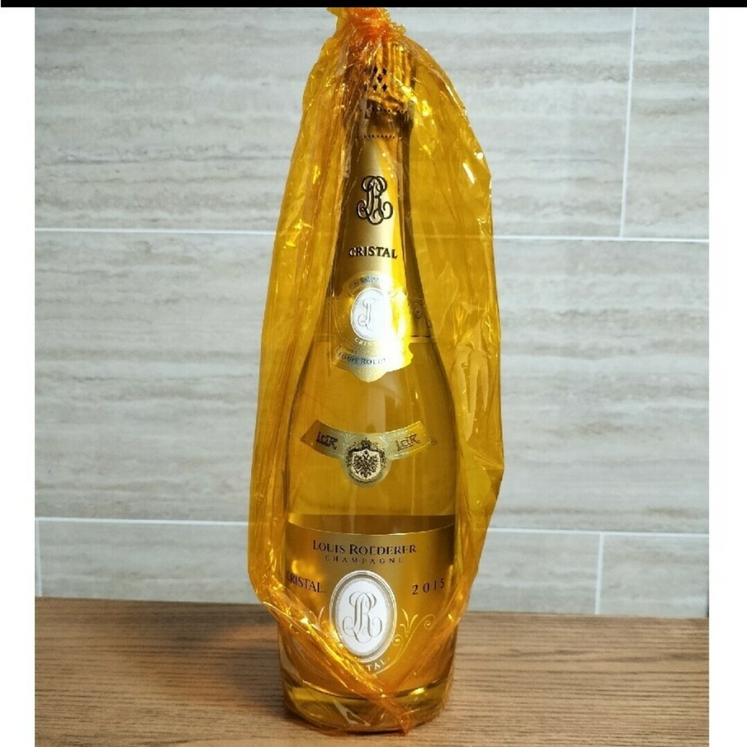 ルイ・ロデレール(ルイロデレール)のcristal 2015 食品/飲料/酒の酒(シャンパン/スパークリングワイン)の商品写真