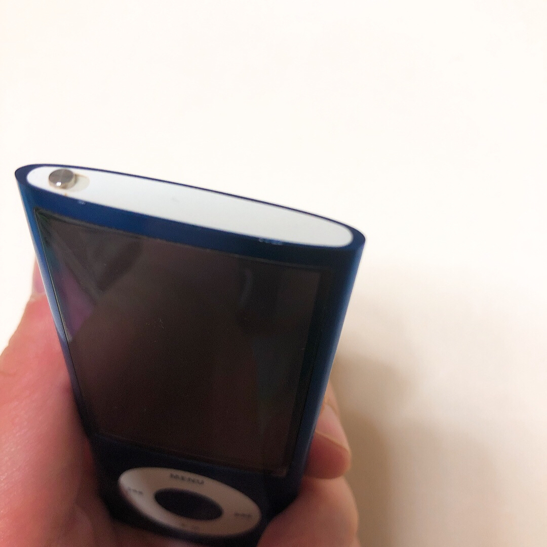 iPod(アイポッド)のiPod nano 16GB Blue スマホ/家電/カメラのオーディオ機器(ポータブルプレーヤー)の商品写真