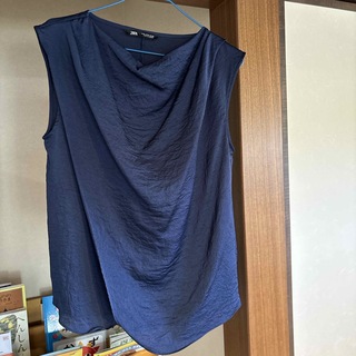 ザラ(ZARA)の綺麗め　ZARA ノースリーブシャツ(シャツ/ブラウス(半袖/袖なし))