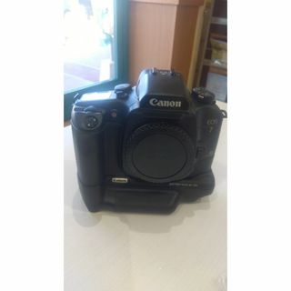 Canon EOS-7