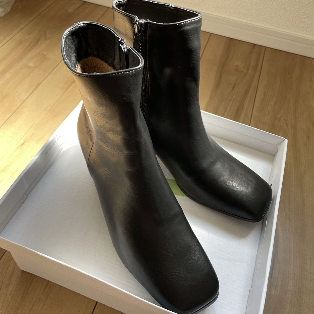 ブーツ　ボア　24.0〜24.5cm ヒール6cm ブラック レディースの靴/シューズ(ブーツ)の商品写真