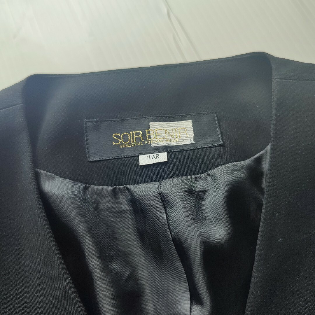 SOIR BENIR(ソワールベニール)の美品　東京ソワール　SOIR BENIR　喪服　ブラックフォーマル　スーツ レディースのフォーマル/ドレス(礼服/喪服)の商品写真