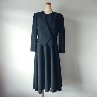 ソワールベニール(SOIR BENIR)の美品　東京ソワール　SOIR BENIR　喪服　ブラックフォーマル　スーツ(礼服/喪服)