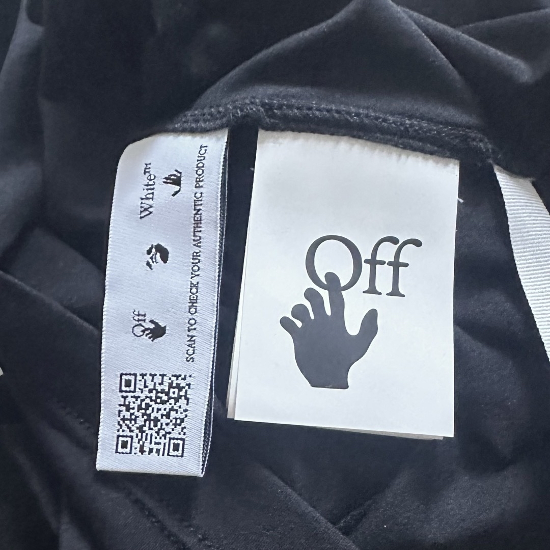 OFF-WHITE(オフホワイト)の【Off-White】 23SS Off-Stamp ハイネック ロンT レディースのトップス(Tシャツ(長袖/七分))の商品写真