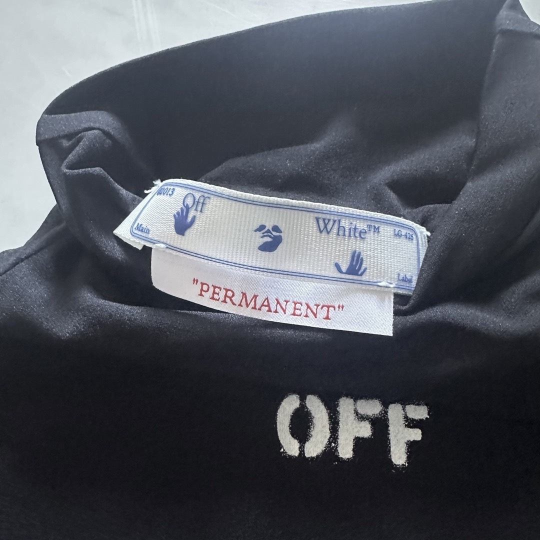 OFF-WHITE(オフホワイト)の【Off-White】 23SS Off-Stamp ハイネック ロンT レディースのトップス(Tシャツ(長袖/七分))の商品写真