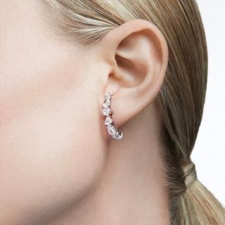 スワロフスキー(SWAROVSKI)のスワロフスキー　ピアス※値下げしました(ピアス)