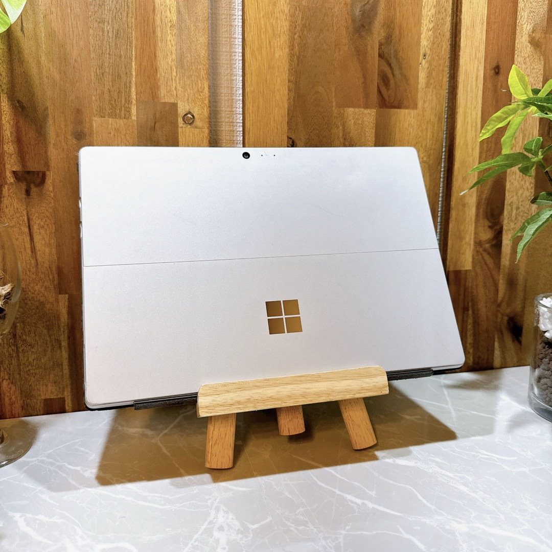 Microsoft(マイクロソフト)のSurface Pro 5☘SSD128GB/メモリ4GB☘Corei5第7世代 スマホ/家電/カメラのPC/タブレット(ノートPC)の商品写真