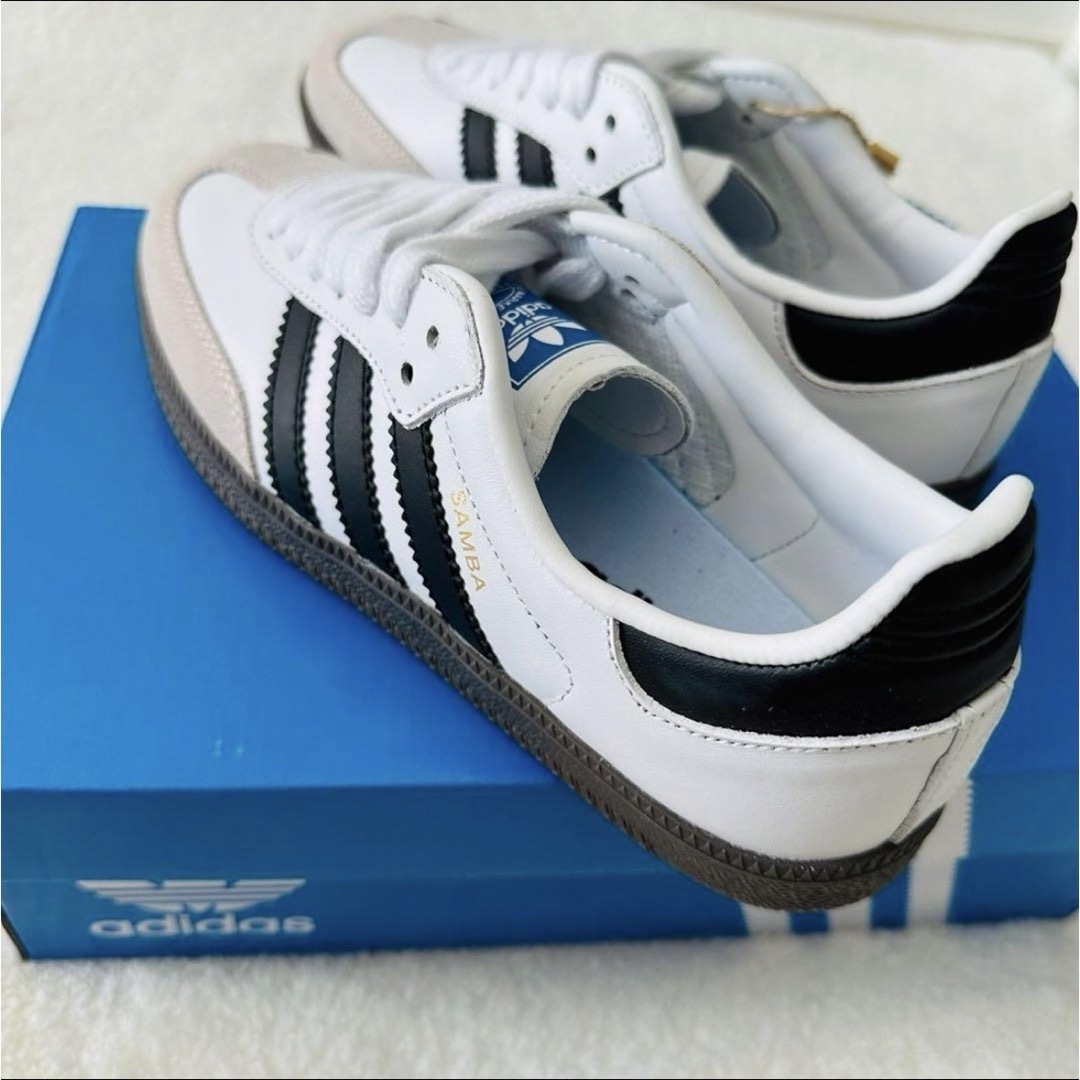 adidas(アディダス)の新品　adidas アディダス サンバ シロ OG SAMBA レディースの靴/シューズ(スニーカー)の商品写真