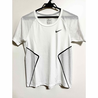 ナイキ(NIKE)のナイキ　ランニングTシャツ　Sサイズ(Tシャツ(半袖/袖なし))