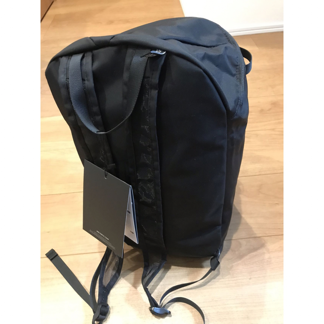 ARC'TERYX(アークテリクス)の ARC’TERYX　アークテリクス  ヒリアド 15L リュック バッグ メンズのバッグ(バッグパック/リュック)の商品写真