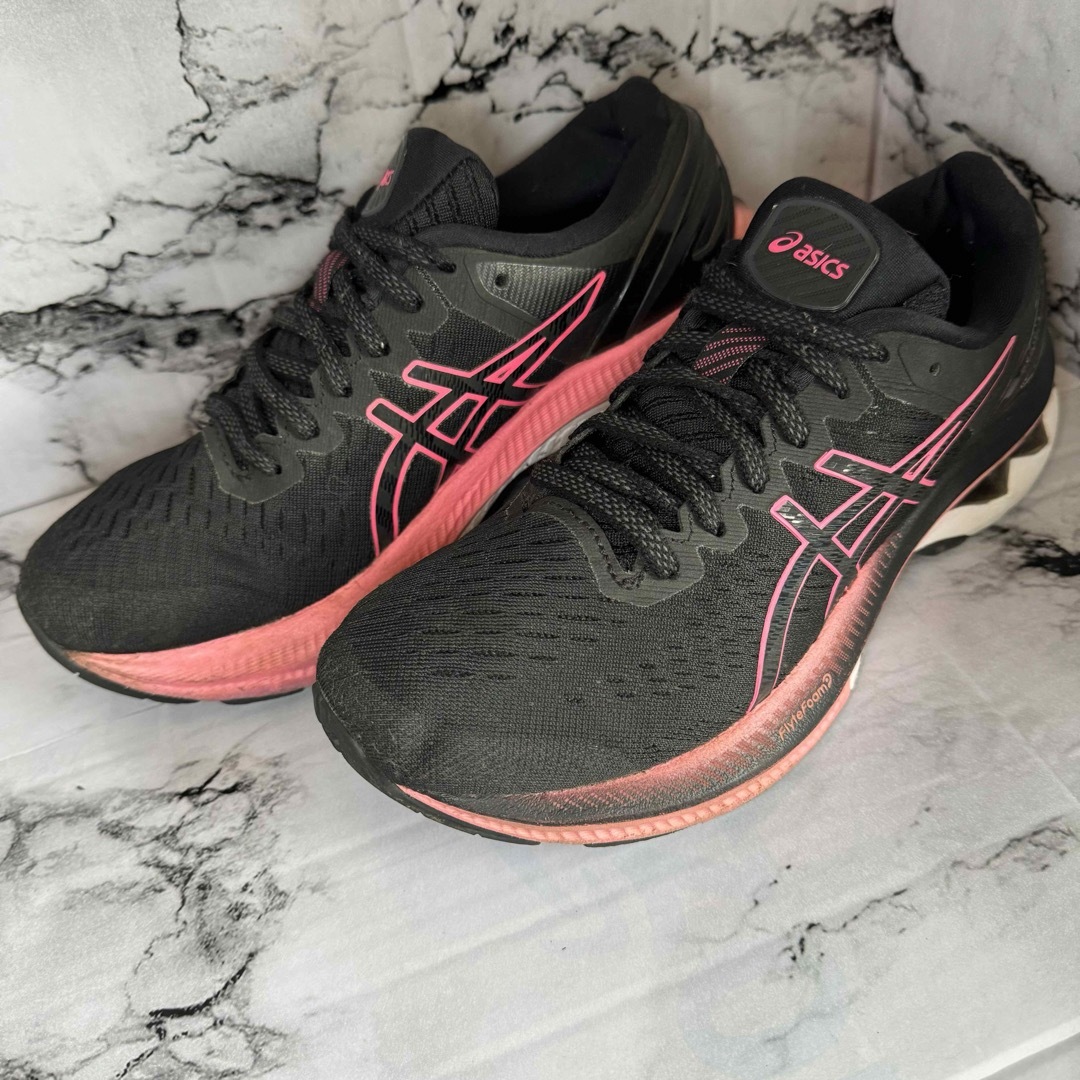 asics(アシックス)のasics 23.5cm スニーカー レディースの靴/シューズ(スニーカー)の商品写真