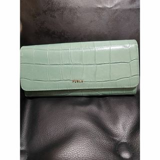 フルラ(Furla)の美品　フルラ　クロコ　型押し　長財布　グリーン(財布)