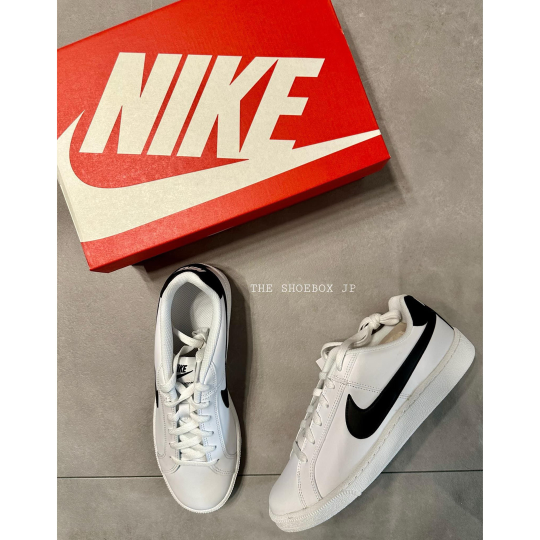 NIKE - 新品!ナイキ コート ロイヤル COURT ROYALE 白黒 27cmの NIKE - 新品!ナイキ コート ロイヤル COURT ROYALE 白黒 27cmの