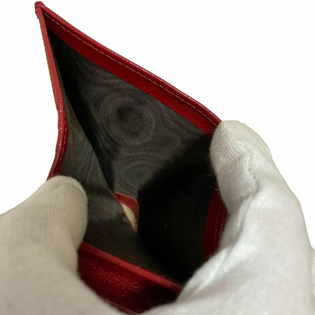 Gucci(グッチ)の【新品に近い】グッチ　インターロッキング　二つ折り財布 レディースのファッション小物(財布)の商品写真