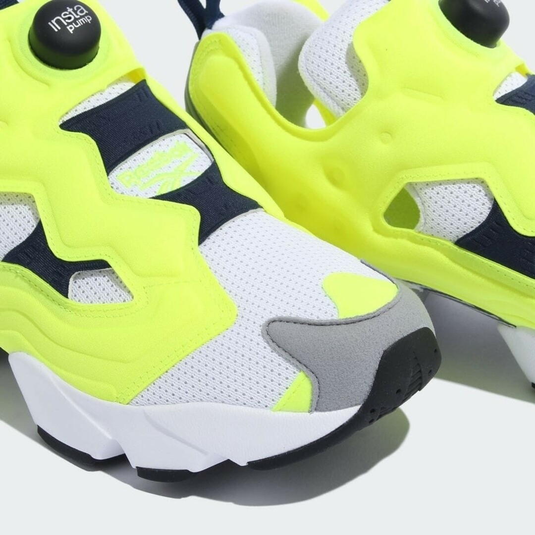 INSTAPUMP FURY（Reebok）(インスタポンプフューリー)の新品 未使用品 インスタポンプ フューリー 27cm 復刻モデル メンズの靴/シューズ(スニーカー)の商品写真