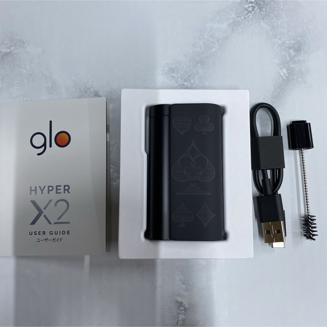 glo(グロー)のトランプ 絵柄 レーザー加工 glo hyper X2 グローハイパー本体 黒 メンズのファッション小物(タバコグッズ)の商品写真