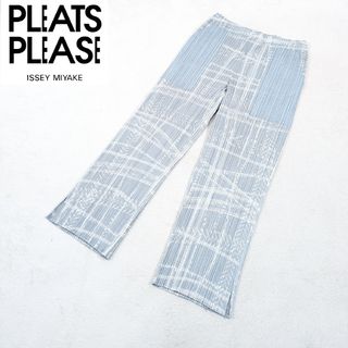 プリーツプリーズイッセイミヤケ(PLEATS PLEASE ISSEY MIYAKE)の★PLEATS PLEASE イッセイミヤケ★総柄  プリーツ クロップドパンツ(その他)