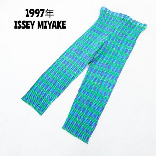 イッセイミヤケ(ISSEY MIYAKE)の★ 1997年 イッセイミヤケ ★ プリーツクロップドパンツ プリーツプリーズ(その他)