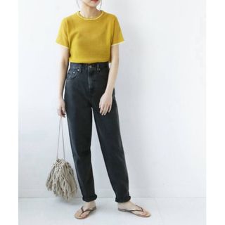 リーバイス(Levi's)のリーバイス　HIGH LOOSE TAPAR 25 デニム　ブラック　テーパード(デニム/ジーンズ)