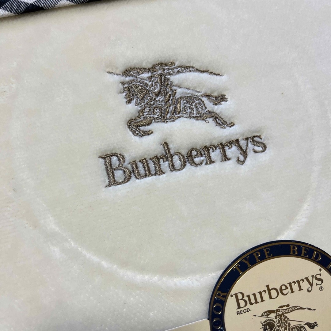 BURBERRY(バーバリー)のBurberry コットンボアシーツ インテリア/住まい/日用品の寝具(シーツ/カバー)の商品写真